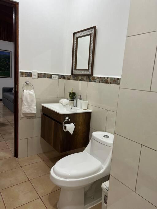 Amplia Casa En Paquera Apartment Ngoại thất bức ảnh